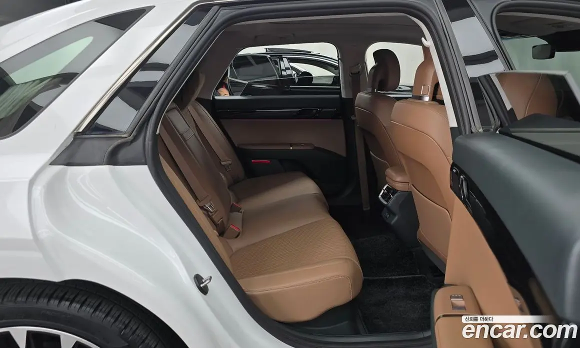 Hyundai Grandeur 2023 1.6 автомат (гидро), фото 18