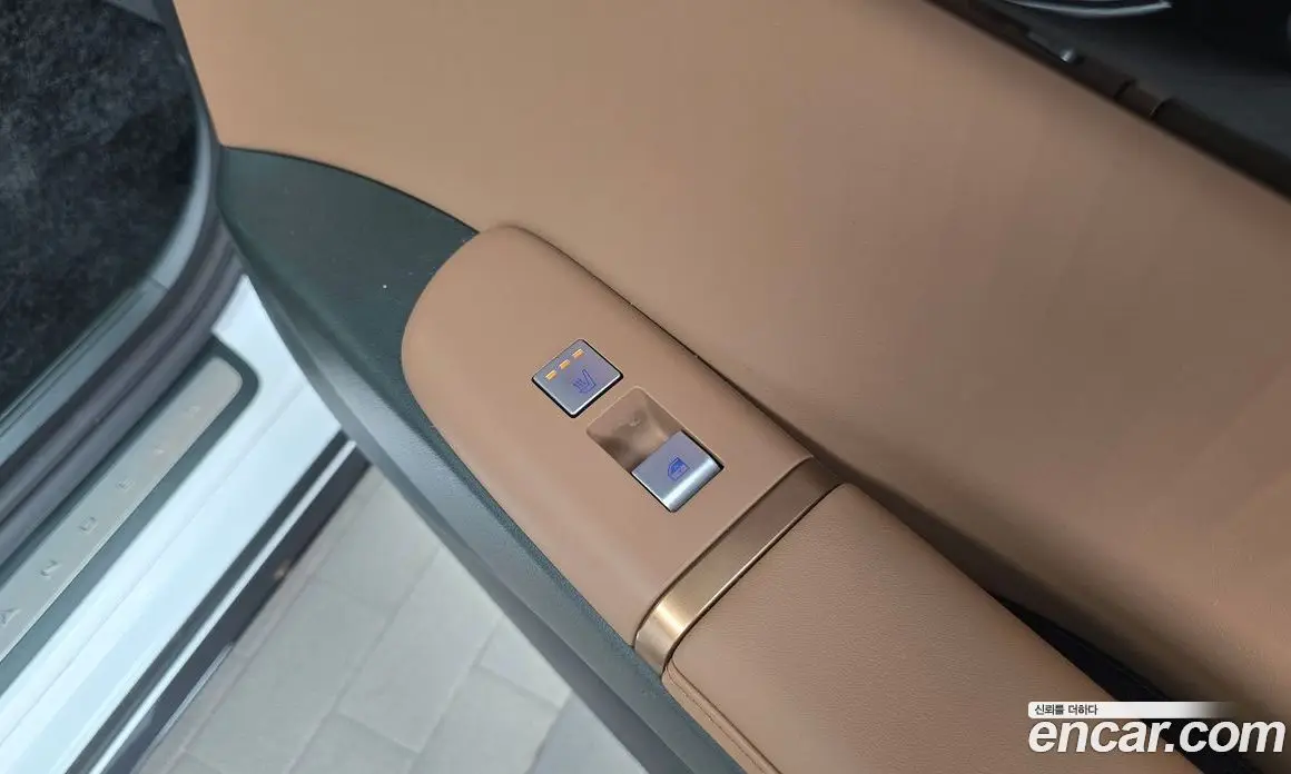 Hyundai Grandeur 2023 1.6 автомат (гидро), фото 25
