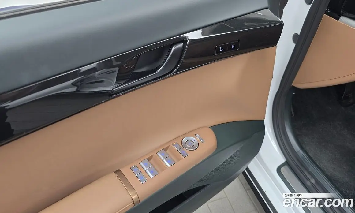 Hyundai Grandeur 2023 1.6 автомат (гидро), фото 29