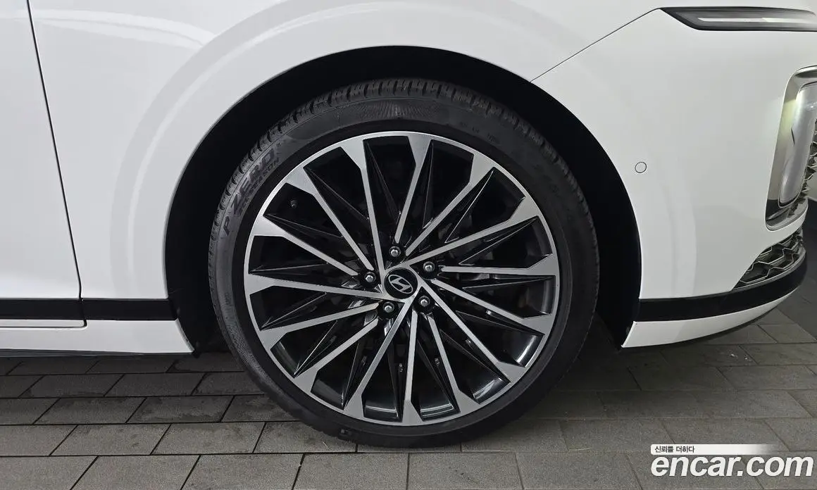 Hyundai Grandeur 2023 1.6 автомат (гидро), фото 7