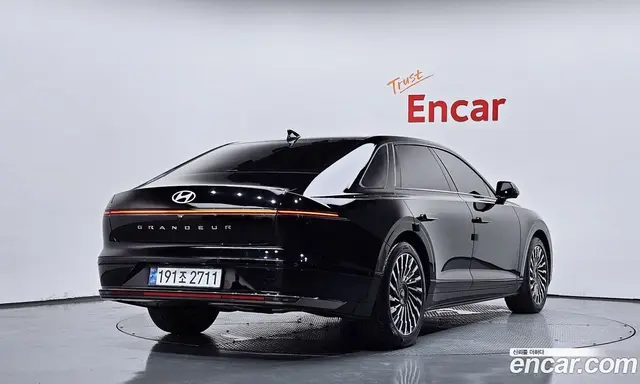 Hyundai Grandeur 2024 1.6 автомат (гидро), миниатюра 2