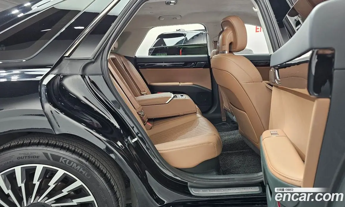 Hyundai Grandeur 2024 1.6 автомат (гидро), фото 17