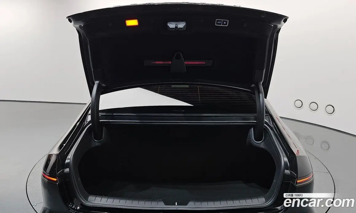 Hyundai Grandeur 2024 1.6 автомат (гидро), фото 26