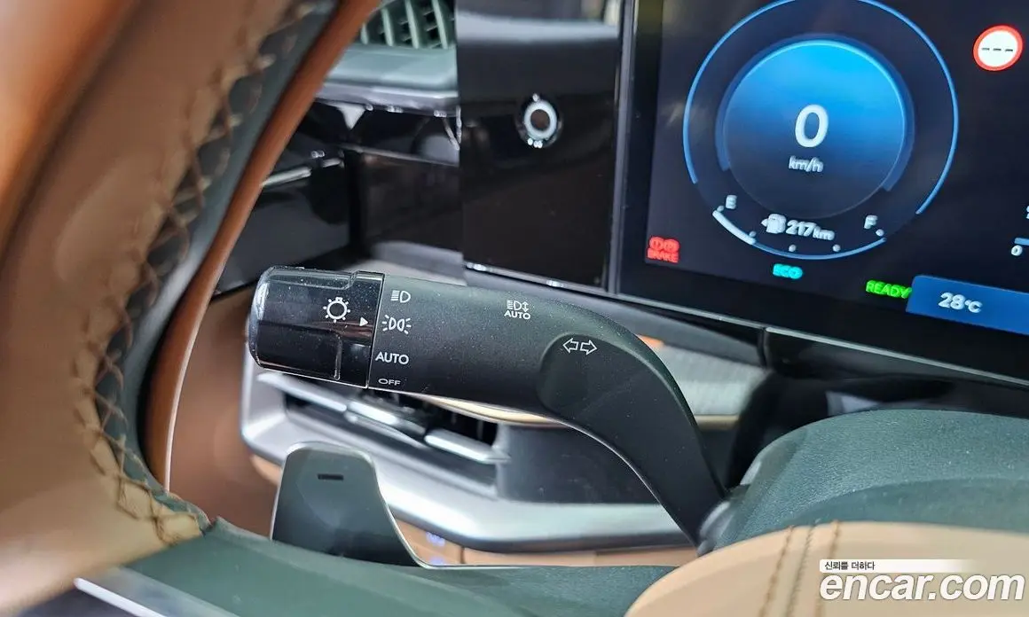 Hyundai Grandeur 2024 1.6 автомат (гидро), фото 38