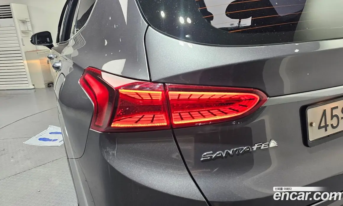 Hyundai Santa Fe 2018 2.0 автомат (гидро), фото 9