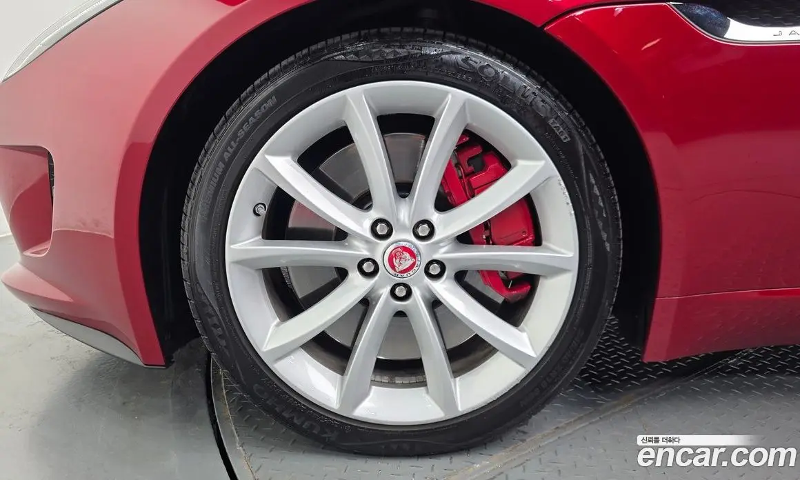 Jaguar F-Type 2015 3.0 автомат (гидро), фото 5 Jaguar F-Type 2015 3.0 автомат (гидро), фото 5