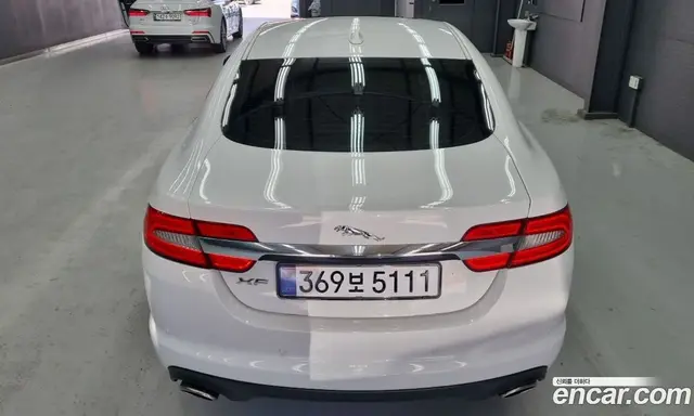 Jaguar XF 2013 2.0 автомат (гидро), миниатюра 2 Jaguar XF 2013 2.0 автомат (гидро), миниатюра 2