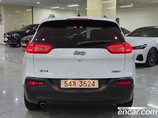 Jeep Cherokee 2016 2.4 автомат (гидро), миниатюра 4