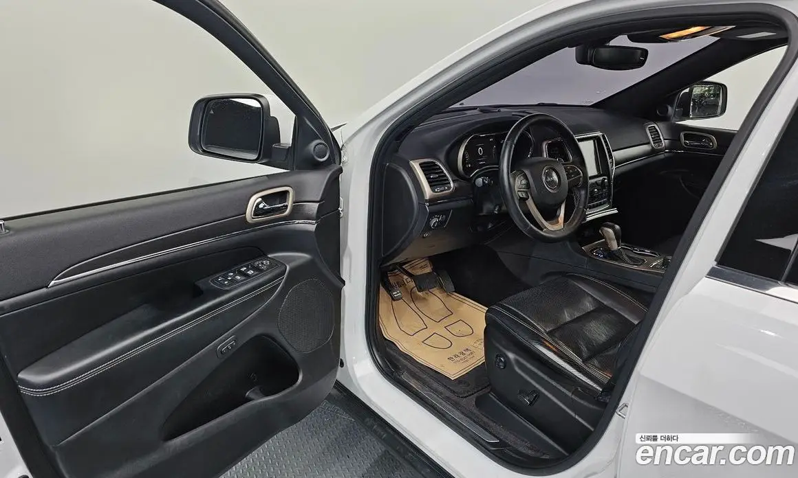 Jeep Cherokee 2017 3.6 автомат (гидро), фото 10