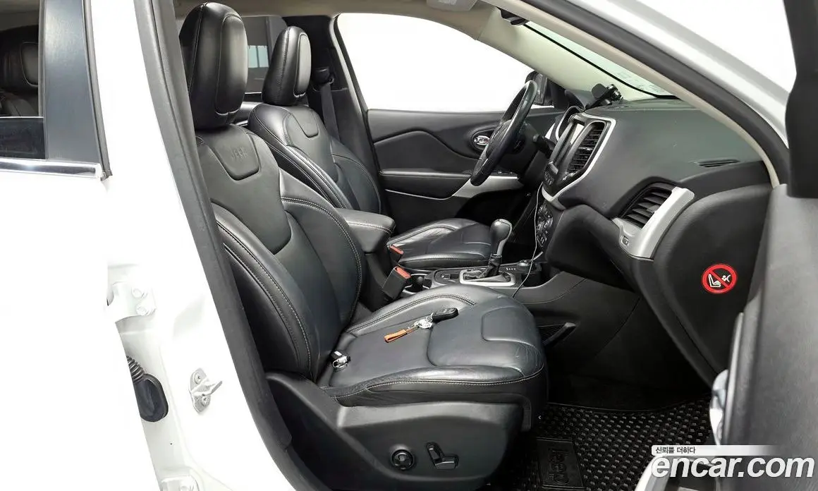 Jeep Cherokee 2017 2.4 автомат (гидро), фото 11
