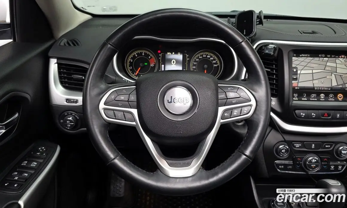 Jeep Cherokee 2017 2.4 автомат (гидро), фото 13