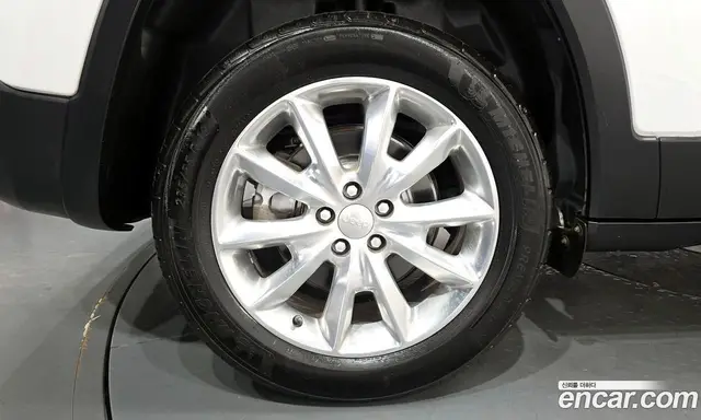 Jeep Cherokee 2017 2.4 автомат (гидро), миниатюра 5