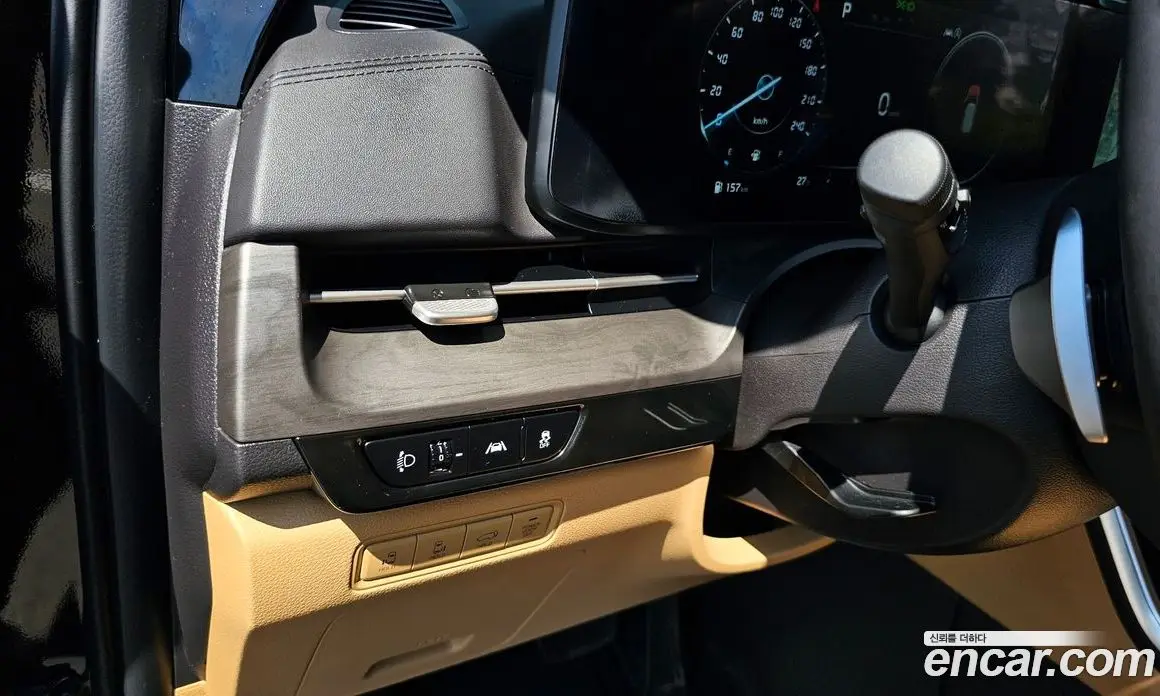 Kia Carnival 2023 2.2 автомат (гидро), фото 16