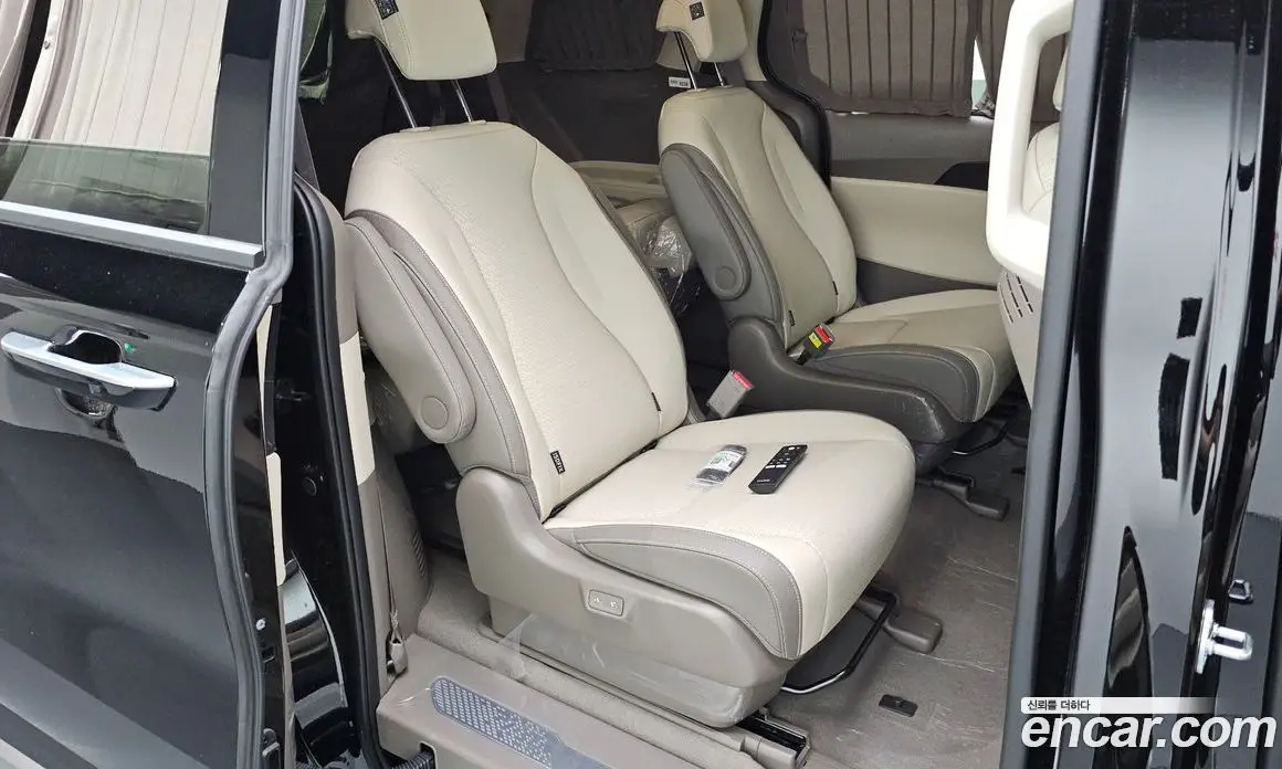 Kia Carnival 2026 3.5 автомат (гидро), фото 17