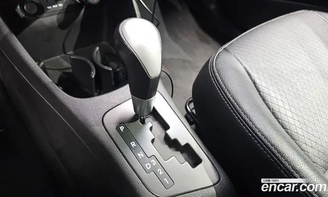 Kia Morning 2013 1.0 автомат (гидро), миниатюра 9