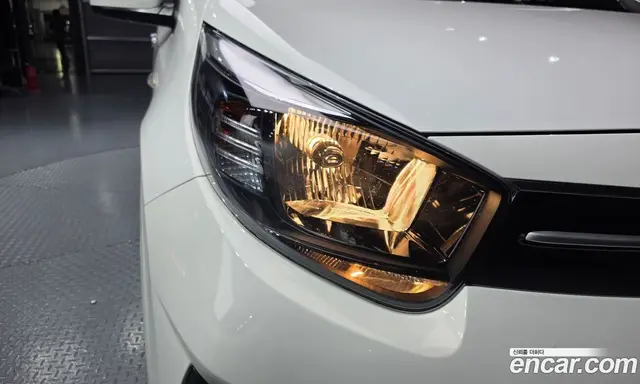 Kia Morning 2023 1.0 автомат (гидро), миниатюра 8