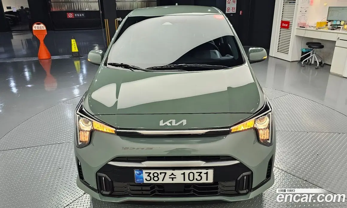 Kia Morning 2025 1.0 автомат (гидро), фото 8