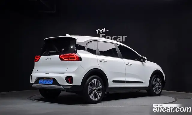 Kia Niro 2022 0.2 автомат (гидро), миниатюра 2