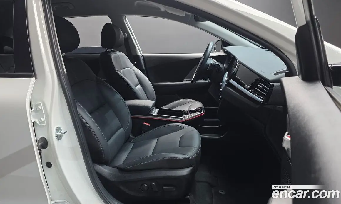 Kia Niro 2022 0.2 автомат (гидро), фото 16