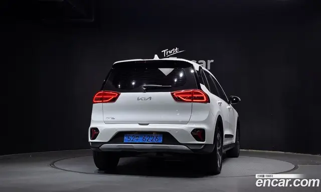Kia Niro 2022 0.2 автомат (гидро), миниатюра 4