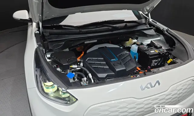 Kia Niro 2022 0.2 автомат (гидро), миниатюра 6