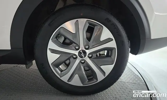 Kia Niro 2022 0.2 автомат (гидро), миниатюра 7