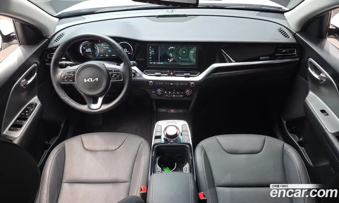 Kia Niro 2022 0.2 автомат (гидро), фото 10