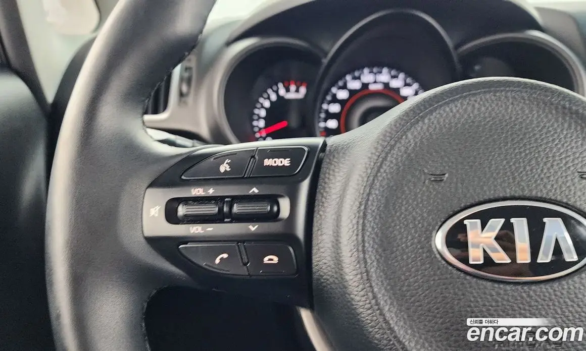 Kia Ray 2018 1.0 автомат (гидро), фото 15