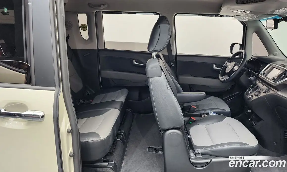 Kia Ray 2018 1.0 автомат (гидро), фото 18