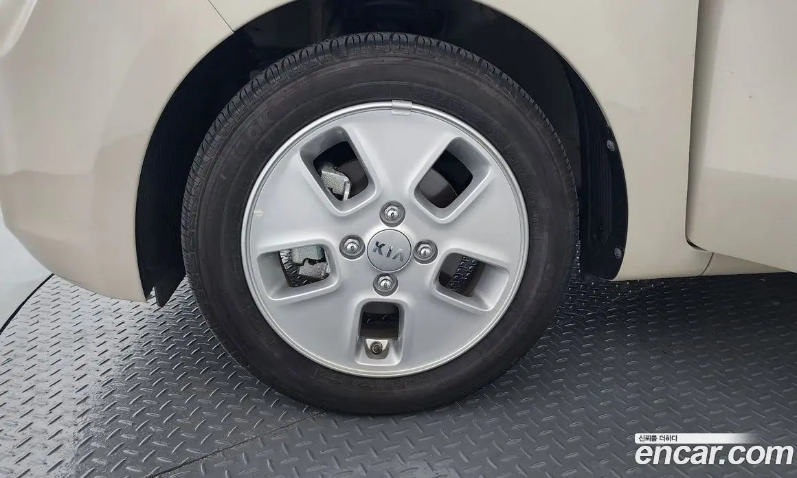 Kia Ray 2018 1.0 автомат (гидро), фото 5