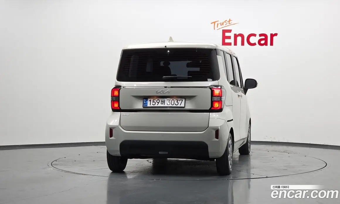 Kia Ray 2024 1.0 автомат (гидро), фото 4