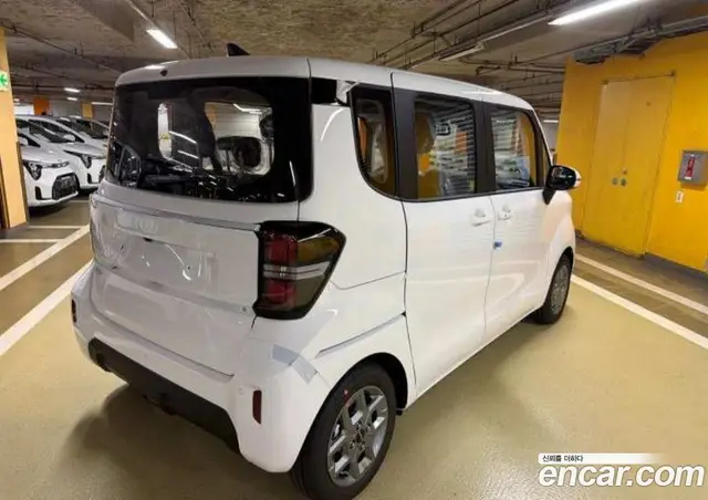 Kia Ray 2026 1.0 автомат (гидро), миниатюра 6