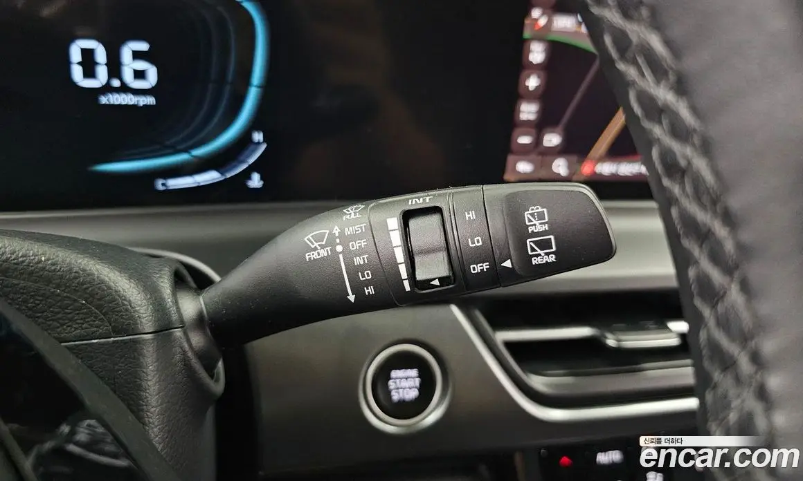 Kia Seltos 2024 1.6 автомат (гидро), фото 28
