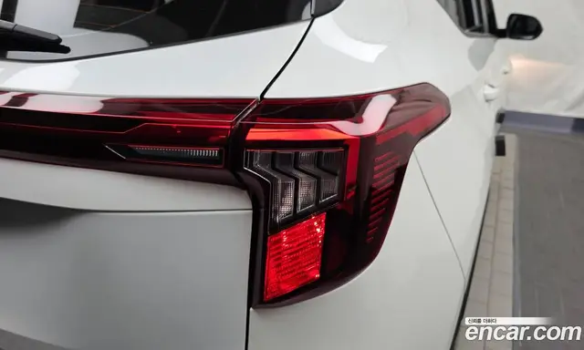 Kia Seltos 2024 1.6 автомат (гидро), миниатюра 9