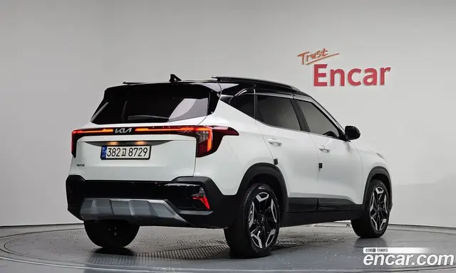 Kia Seltos 2024 1.6 автомат (гидро), миниатюра 2