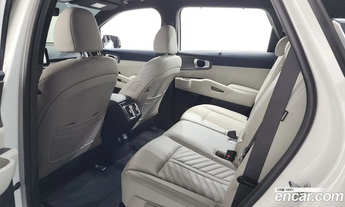 Kia Sorento 2024 1.6 автомат (гидро), фото 17