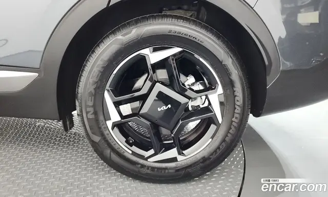 Kia Sportage 2025 1.6 автомат (гидро), миниатюра 7