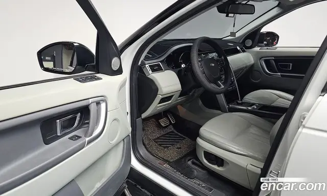 Land Rover Discovery Sport 2018 2.0 автомат (гидро), миниатюра 12