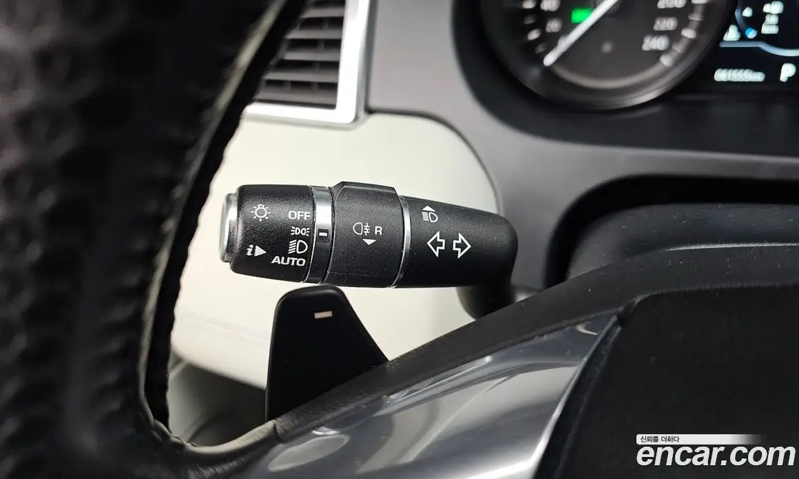 Land Rover Discovery Sport 2018 2.0 автомат (гидро), фото 31