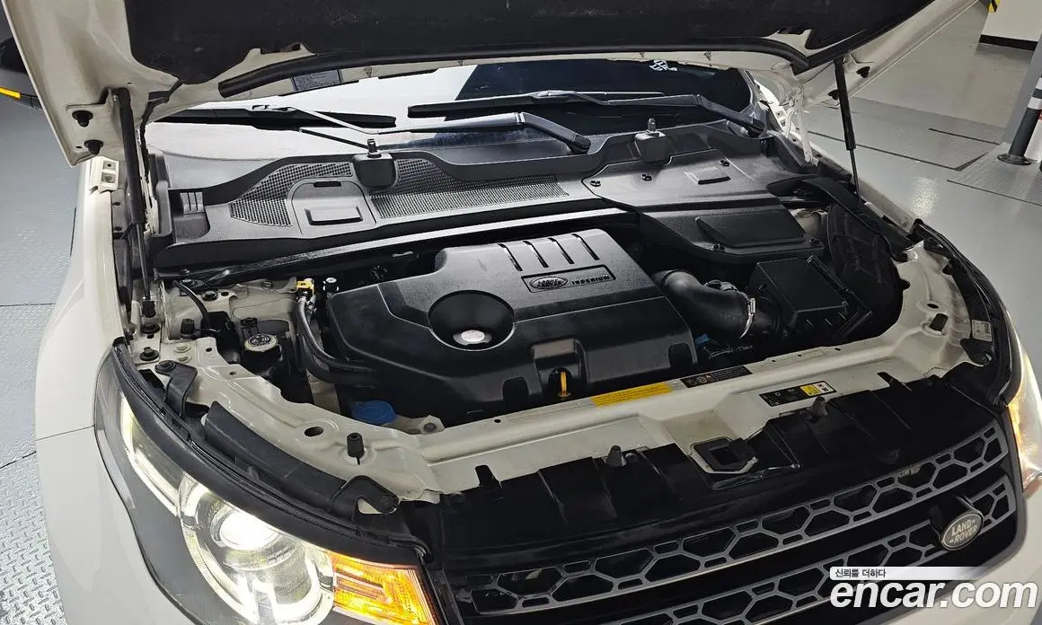 Land Rover Discovery Sport 2018 2.0 автомат (гидро), фото 5