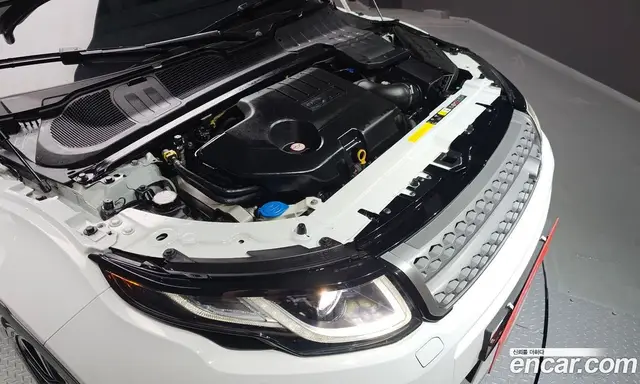 Land Rover Range Rover Evoque 2018 2.0 автомат (гидро), миниатюра 6
