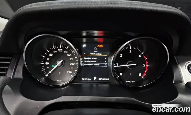 Land Rover Range Rover Evoque 2018 2.0 автомат (гидро), миниатюра 8