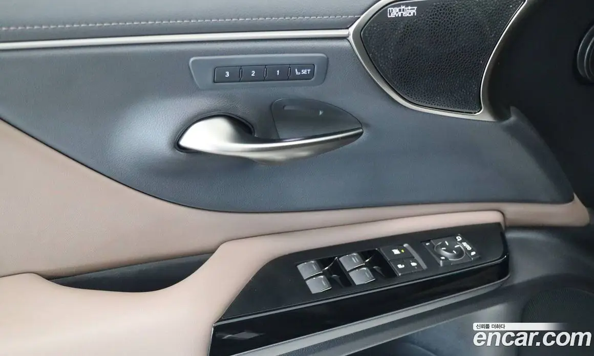 Lexus ES 2025 2.5 автомат (вариатор), фото 13 Lexus ES 2025 2.5 автомат (вариатор), фото 13