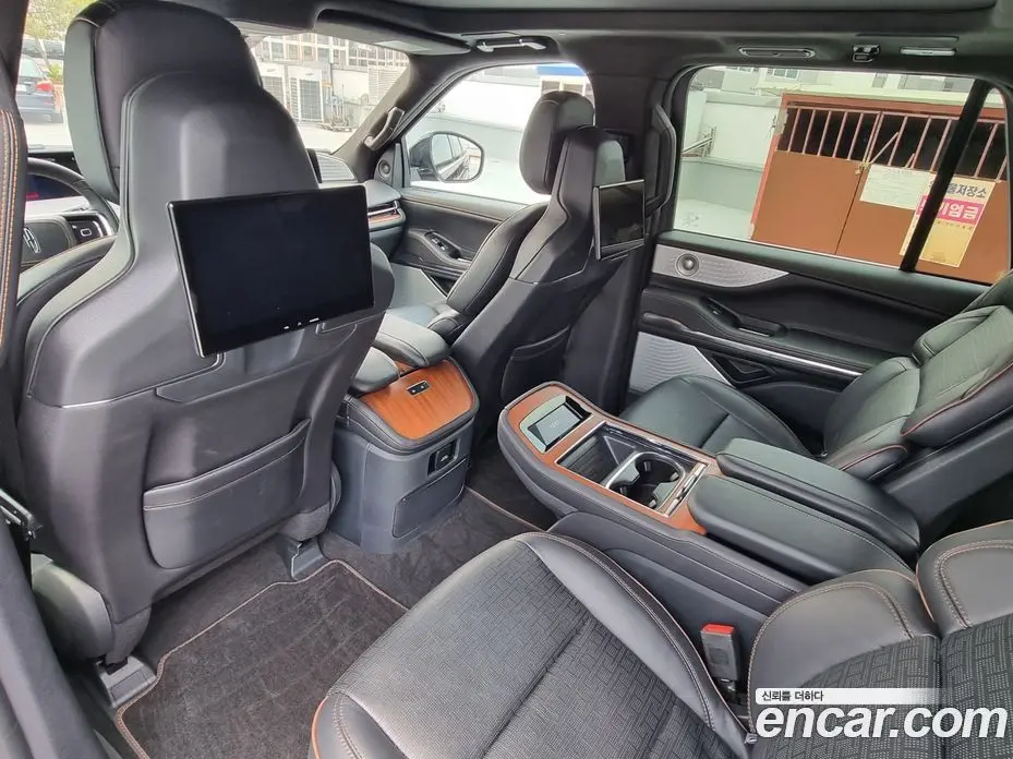 Lincoln Navigator 2025 3.5 автомат (гидро), фото 12 Lincoln Navigator 2025 3.5 автомат (гидро), фото 12