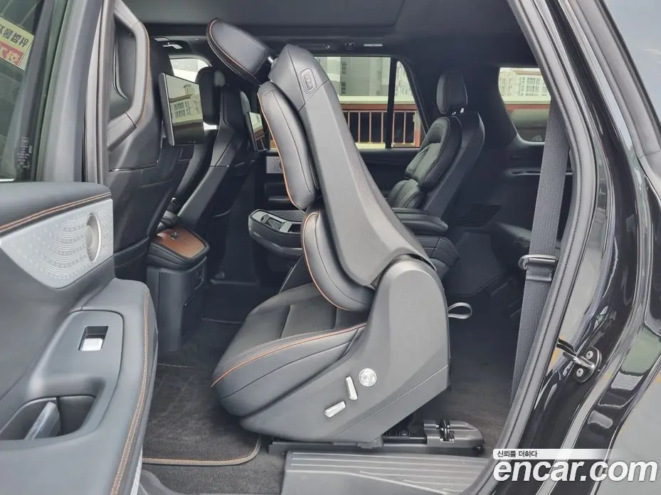 Lincoln Navigator 2025 3.5 автомат (гидро), фото 18 Lincoln Navigator 2025 3.5 автомат (гидро), фото 18