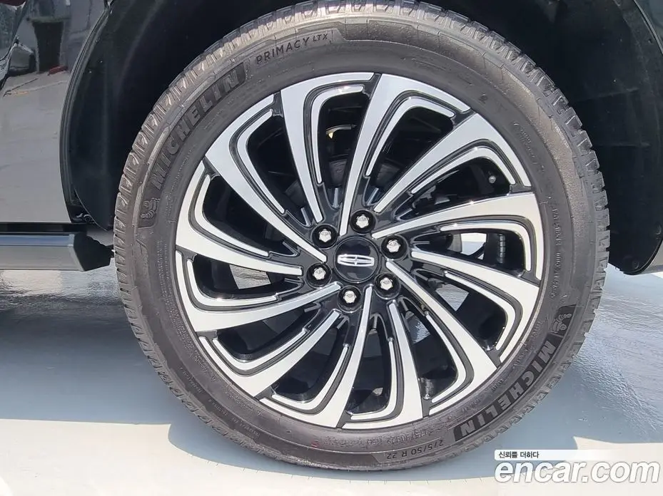 Lincoln Navigator 2025 3.5 автомат (гидро), фото 5 Lincoln Navigator 2025 3.5 автомат (гидро), фото 5