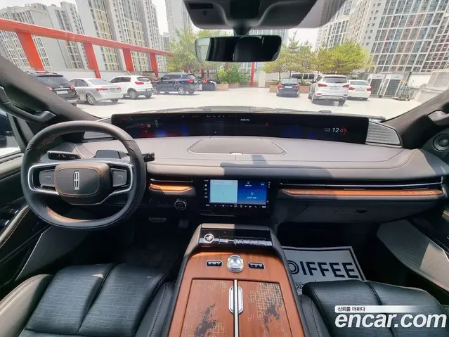 Lincoln Navigator 2025 3.5 автомат (гидро), миниатюра 6 Lincoln Navigator 2025 3.5 автомат (гидро), миниатюра 6