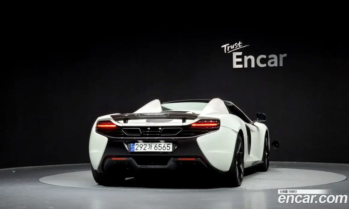 McLaren 650S 2015 3.8 автомат (гидро), фото 4 McLaren 650S 2015 3.8 автомат (гидро), фото 4