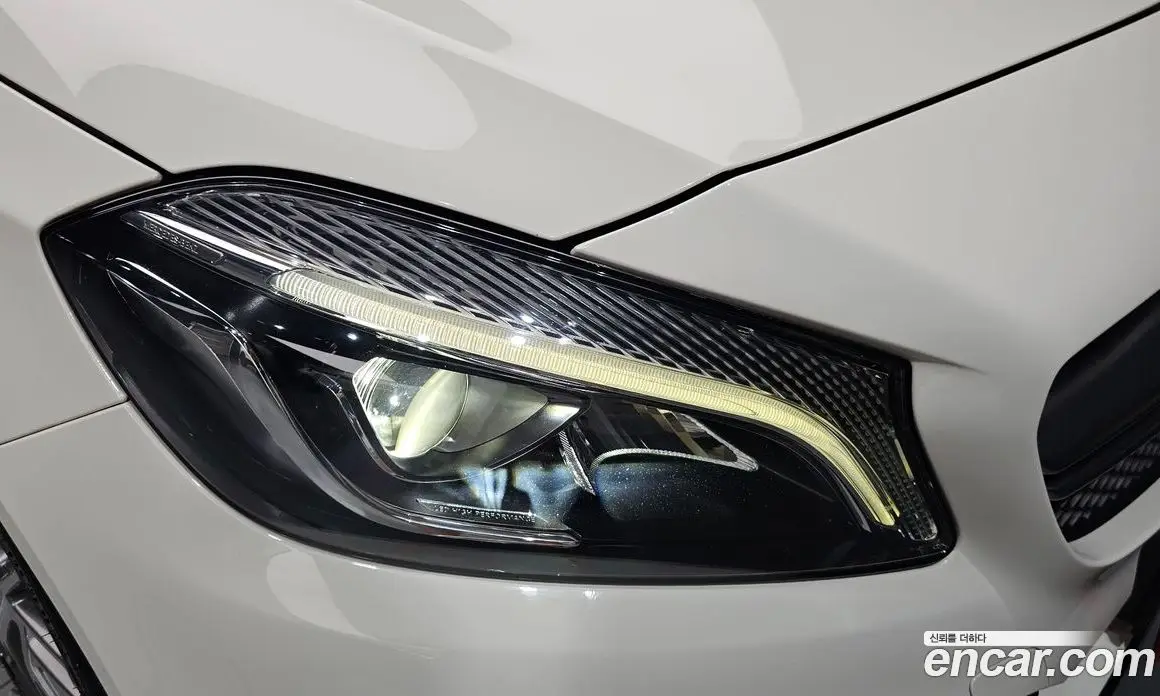 Mercedes-Benz A-Class 2018 2.0 гидро, фото 8 Mercedes-Benz A-Class 2018 2.0 гидро, фото 8