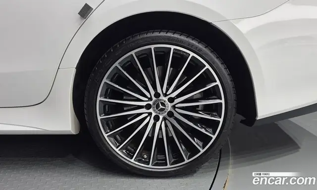 Mercedes-Benz CLS-Class 2023 3.0 гидро, миниатюра 7 Mercedes-Benz CLS-Class 2023 3.0 гидро, миниатюра 7